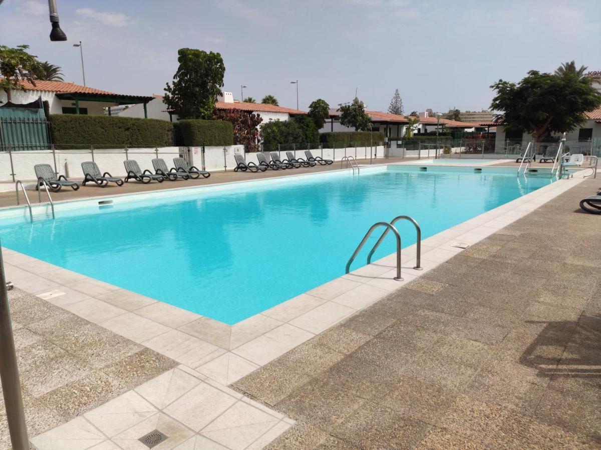 Private Bungalow A 200 Meters To Yumbo Center 마스팔로마스 외부 사진